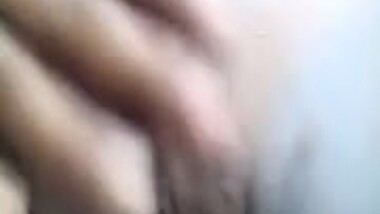 Desi Lugai Fingering