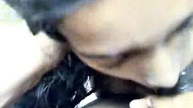 Hairy Indian Tamil Teen Gives Awesome Blowjob To Her Lover