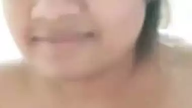 Desi Girl Showing On Video call