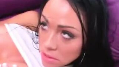 Cherokee sluttin' in cutoffs