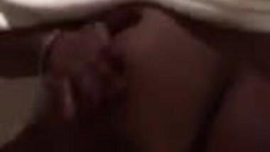 Huge mallu aunty showing her big boobs 