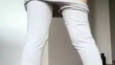 Desi Teen Showing Ass