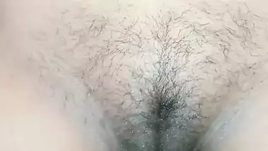 Desi XXX girl’s hairy pussy captured naked on cam MMS video