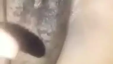Cock-hungry Desi girl would like to take XXX meat in the vagina
