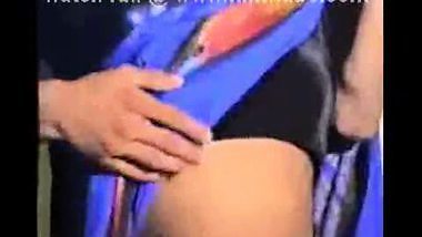 Indian Romance Between Teenage