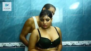 Hot Indian Bhabhi Romance with Plumber
