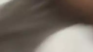 Deep blowjob MMS of a chubby girl from a hotel room