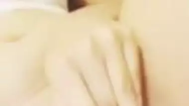 Desi teen selfi showing boobs and fingering yoni