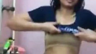 Famous Tamil Girl New Clip wid Audio