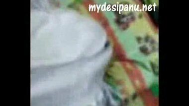 Doha teen girl fucked by cousin MMS