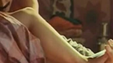 Bollywood mallu love scenes collection 001