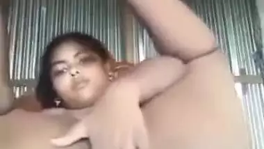Today Exclusive- Desi Village Girl Record Nude Selfie For Lover