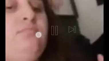 Desi aunty selfie video making