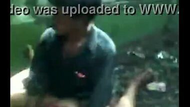 Mature aunty smiling threesome sex