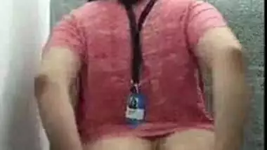 Desi girl shows her big ass to her boss