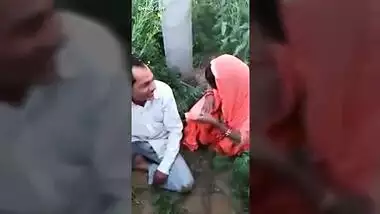 Desi villager mom fuck by teen boy