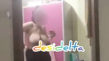 desi mature aunty wearing clothes hubby record it secretly