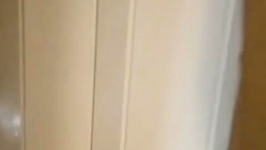 Desi mom and daughter nude in washroom viral MMS