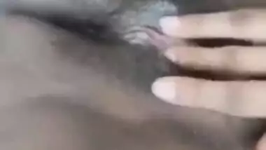 Big Booby Bhahbi Fingering