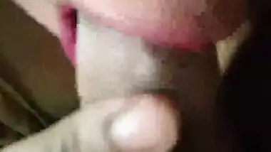 Indian wife giving sensous blowjob to a young guy her cuckold hubby record