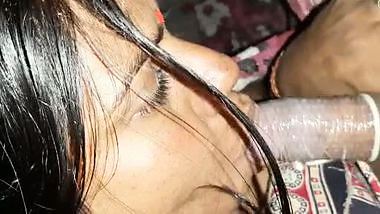 Bhojpuri maid lund chusai MMS