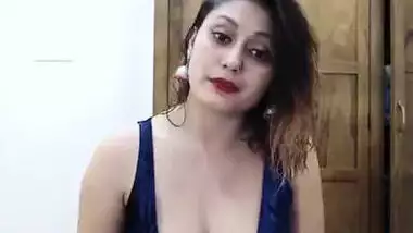 Beautiful Indian overweight cutie masturbating during the time that bathing