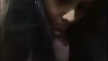 Cute Bhabhi sucking dick of her devar in nudity mms video