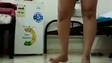 Unsatisfied aunty naked video making for lover on Instagram