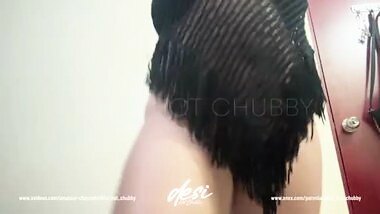 Indian Desi Erotic Dance Video Teasing and Showing her Big Boobs and Hairy Pussy