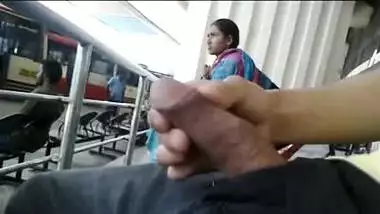 Tamil guy flash cock in busstand to the girl