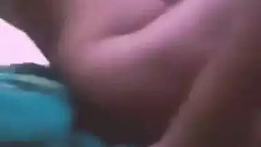Desi aunty sex videos to make your dick hard