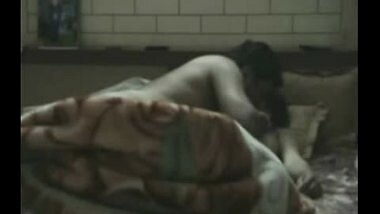 Beautiful Shy House Wife From Coimbatore With Hubby