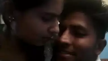 Desi lover first time kiss