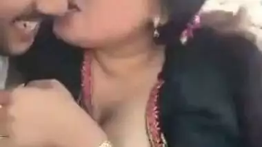Paki cheater bhabhi with lover