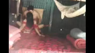 Indian aunty unaware of hidden cam during sex