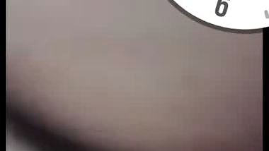 Mast boobs and pussy showing wife on video call