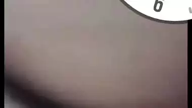 Mast boobs and pussy showing wife on video call