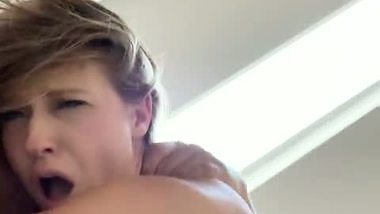 Blonde UCLA head cheerleader takes big dicked tutor till he cum inside her pussy!