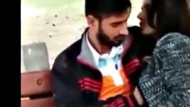 Delhi Hot Young College Couple Park Romance