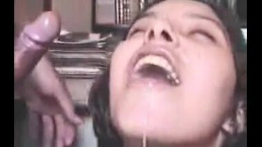 Punjabi wife Loves giving blowjob to hubby