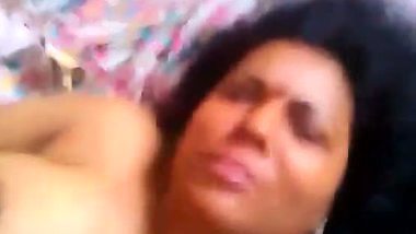 Desi Wife Giving Blowjob & Taking Cumshot