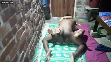 Desi village couple fucking mid night
