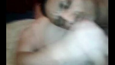 Foreigner Gay sprays load of cum on Indian face