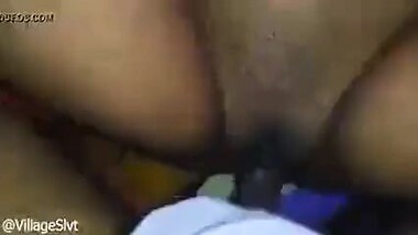 Bhabhi boli Hindu chut me Muslim land maza aata hai