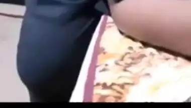 Horny Bangladeshi XXX girl MMS video where she exposes her Desi vagina
