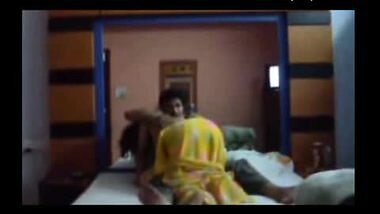 Bangla Mature Couple Hot Romance in Bed