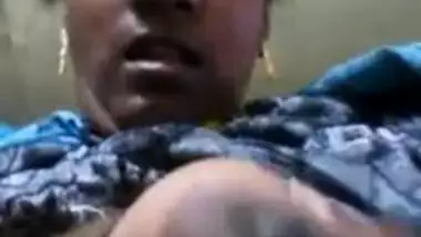 Telugu Bhabhi Showing Her Boobs
