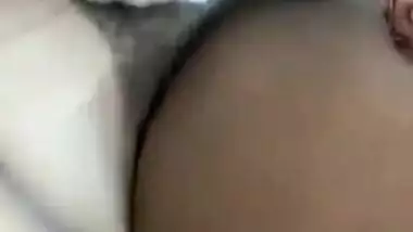 INCREDIBLE BUSTY BHABHI SHOWING DESI FIGURE