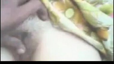 Village girl blowjob with bf in forest