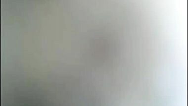 Indian cousins fuck at home on family reunion